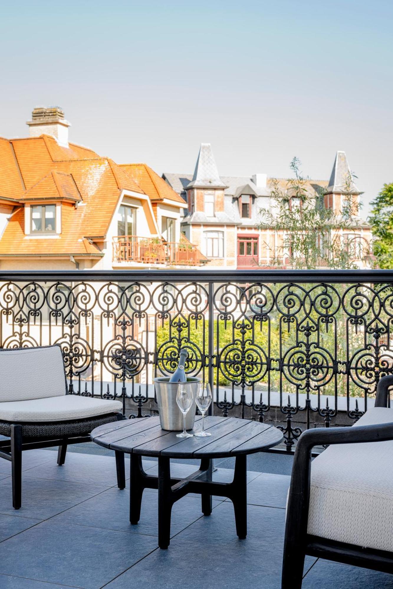 Hotel Des Brasseurs เดอฮาน ภายนอก รูปภาพ